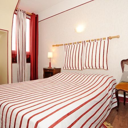 Hostellerie Du Grand Sully Exterior foto