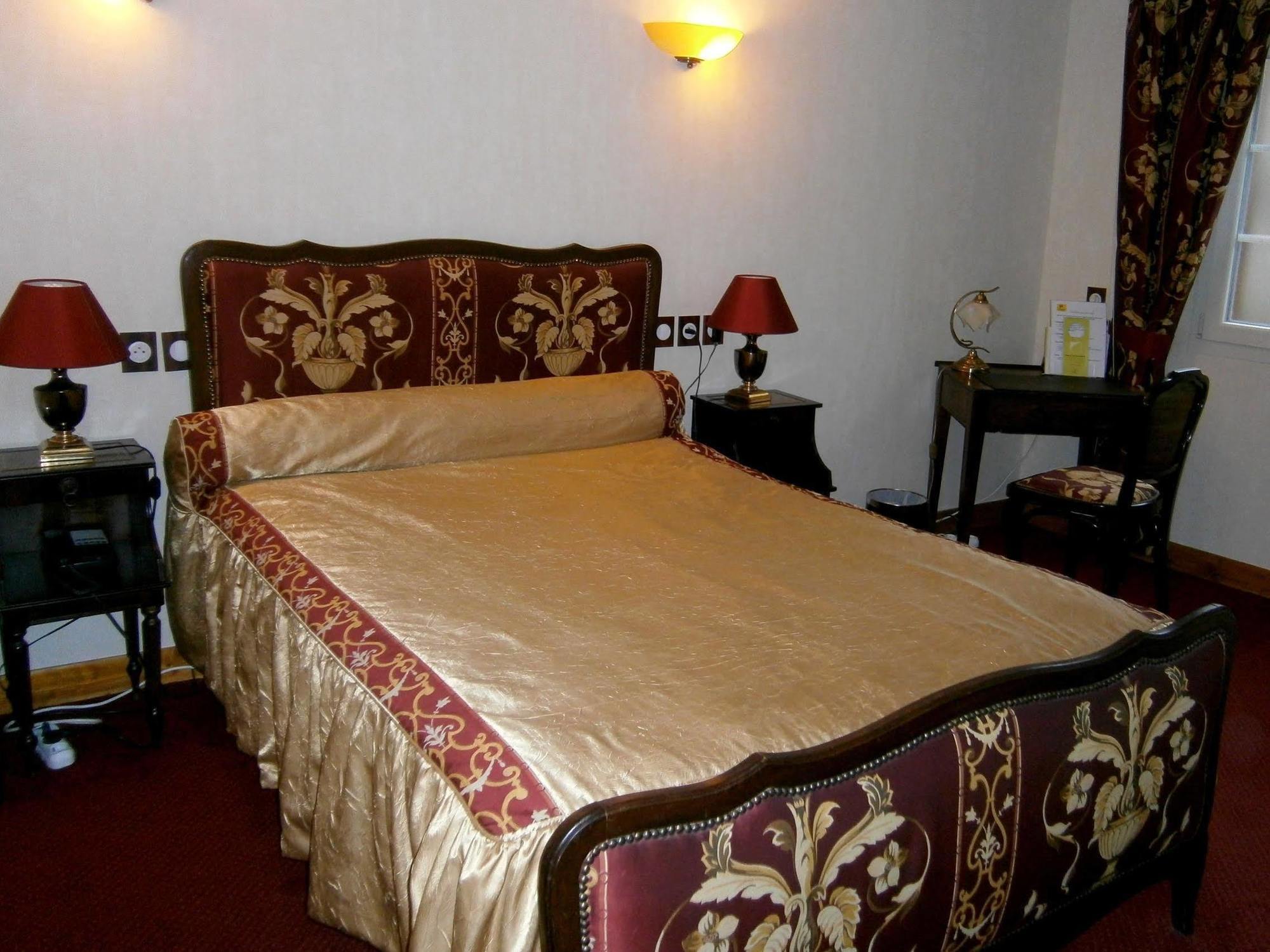 Hostellerie Du Grand Sully Exterior foto