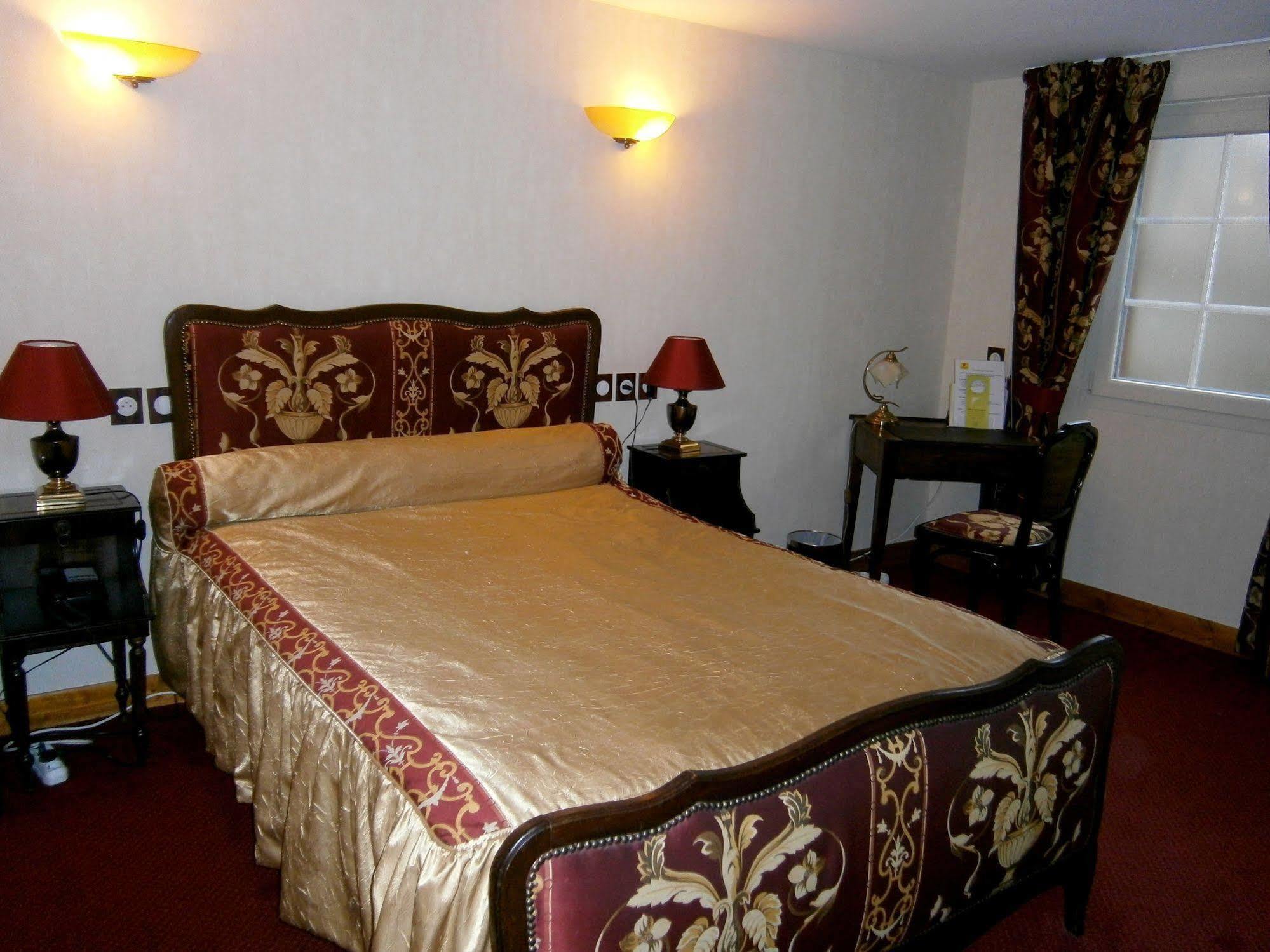 Hostellerie Du Grand Sully Exterior foto